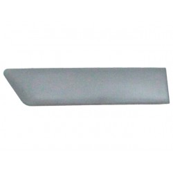 PRIMED REAR WING MOULDING...