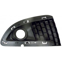 FRONT BUMPER RIGHT SIDE GRILL WITH FOG LAMP SEAT